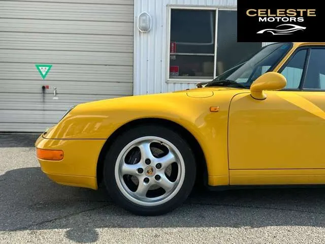 PORSCHE 911 1996 — photo 8 sur 8