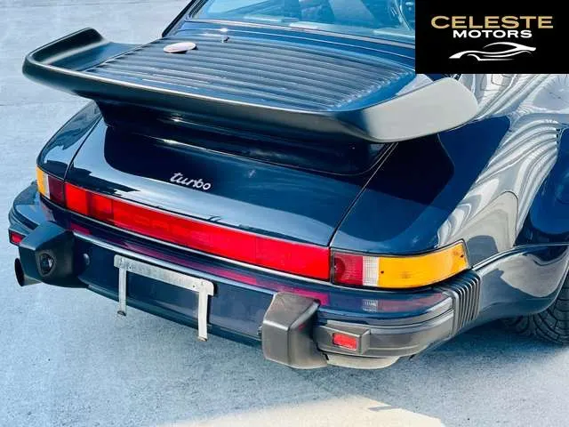 PORSCHE 911 1988 — photo 6 sur 8