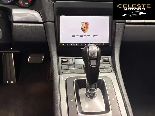 PORSCHE 911 2012 — photo 4 sur 8