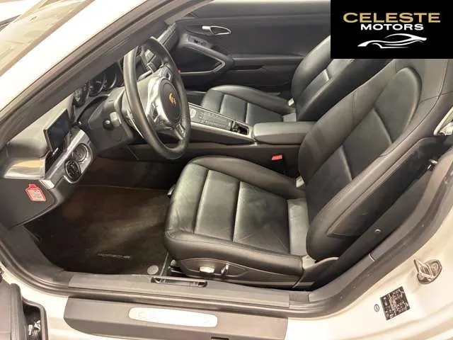 PORSCHE 911 2012 — photo 5 sur 8