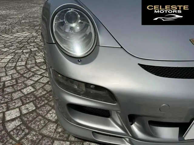 PORSCHE 911 2005 — photo 5 sur 8