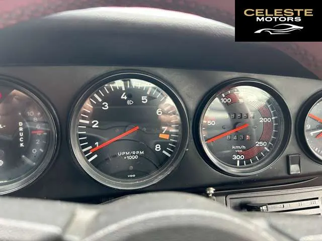 PORSCHE 911 1975 — photo 8 sur 8