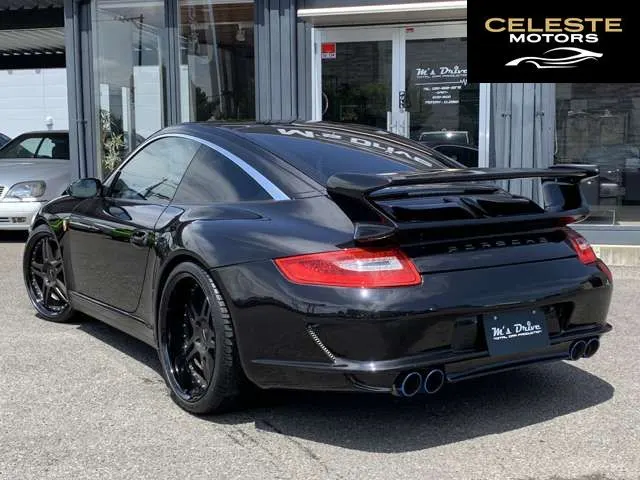 PORSCHE 911 2006 — photo 6 sur 8
