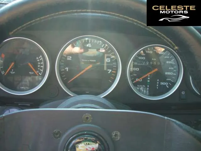PORSCHE 911 1991 — photo 7 sur 8