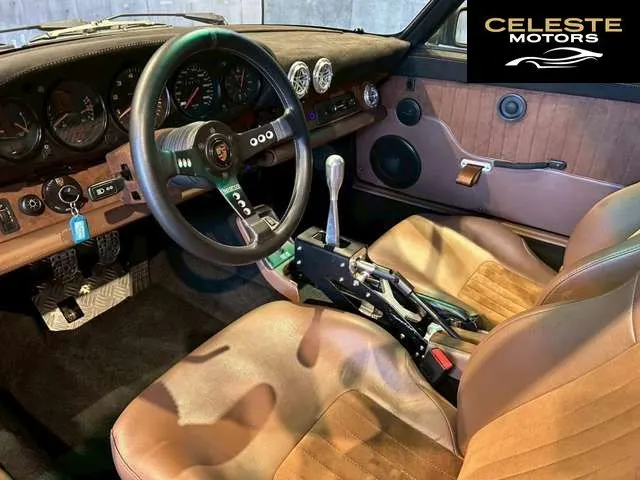PORSCHE 911 1992 — photo 5 sur 8