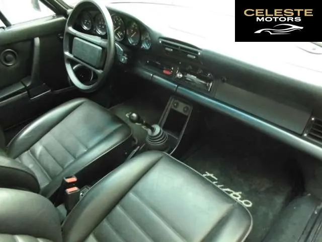 PORSCHE 911 1988 — photo 7 sur 8