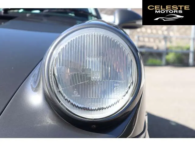 PORSCHE 911 1993 — photo 6 sur 8