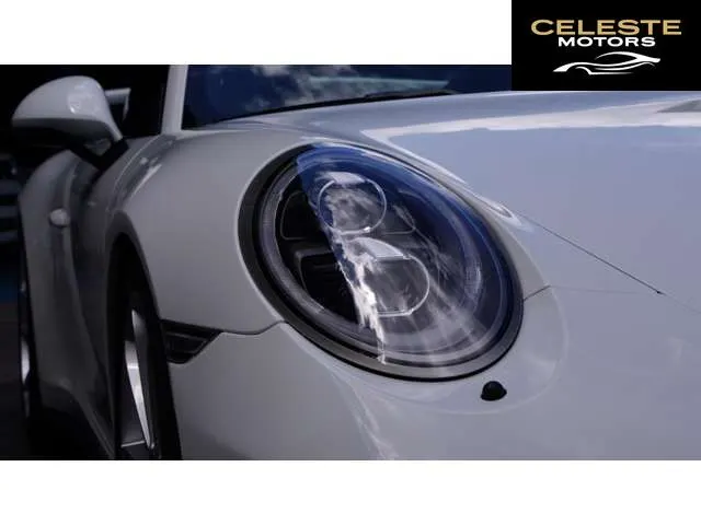 PORSCHE 911 2019 — photo 6 sur 8