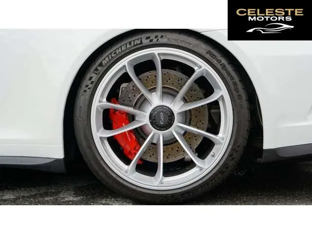 PORSCHE 911 2019 — photo 8 sur 8