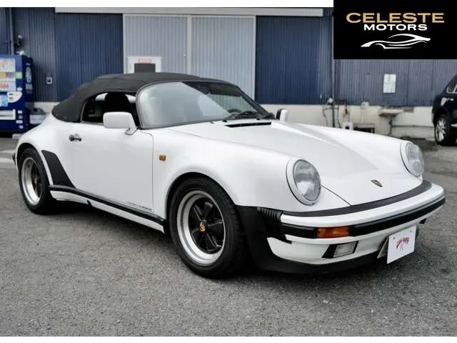 PORSCHE 911 2021 — photo 7 sur 8