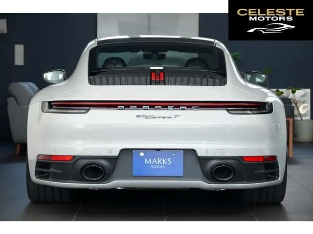 PORSCHE 911 2024 — photo 4 sur 8