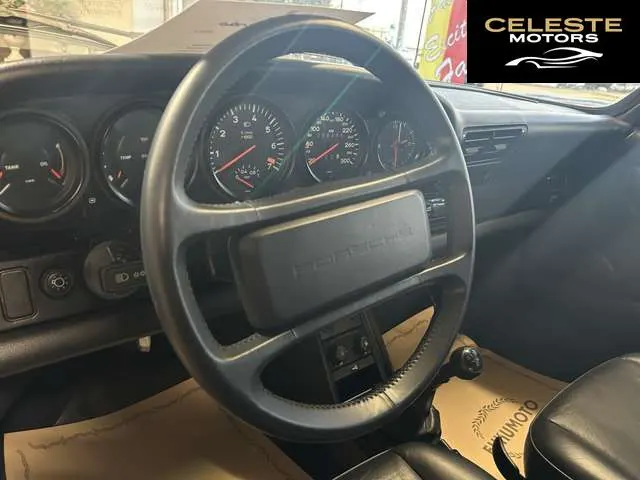 PORSCHE 911 1988 — photo 7 sur 8