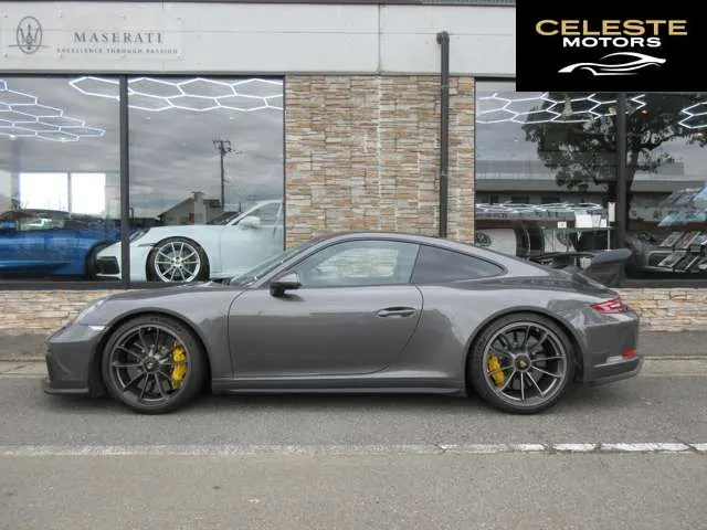 PORSCHE 911 2019 — photo 2 sur 8