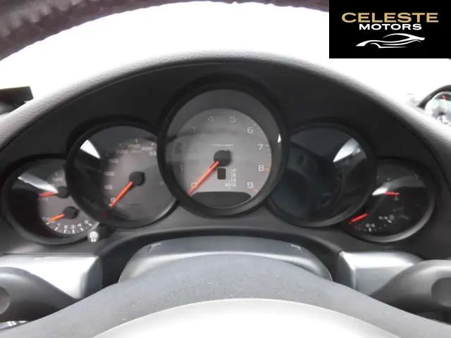 PORSCHE 911 2013 — photo 2 sur 8
