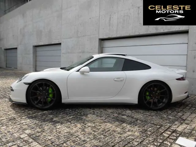 PORSCHE 911 2013 — photo 8 sur 8