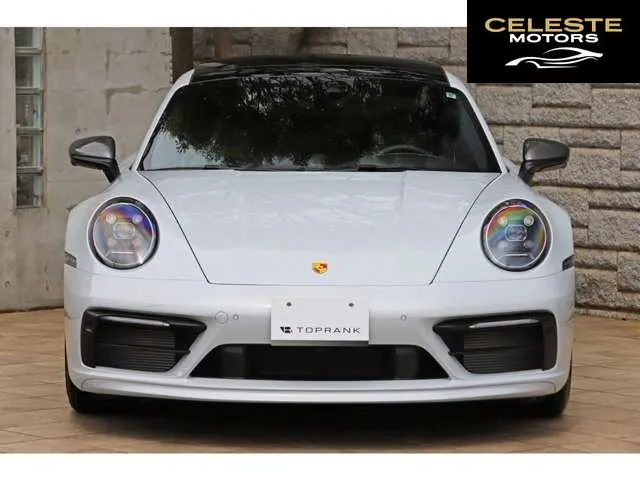 PORSCHE 911 2023 — photo 4 sur 8