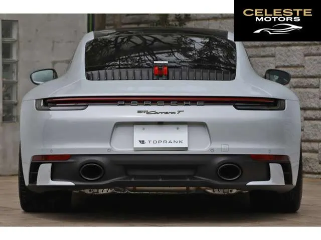 PORSCHE 911 2023 — photo 5 sur 8