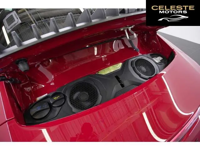 PORSCHE 911 2023 — photo 2 sur 8