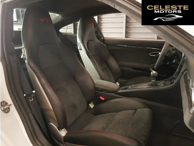PORSCHE 911 2019 — photo 8 sur 8