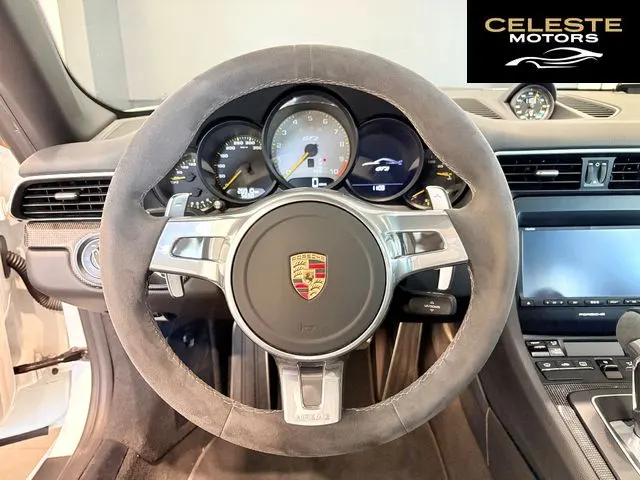 PORSCHE 911 2014 — photo 4 sur 8