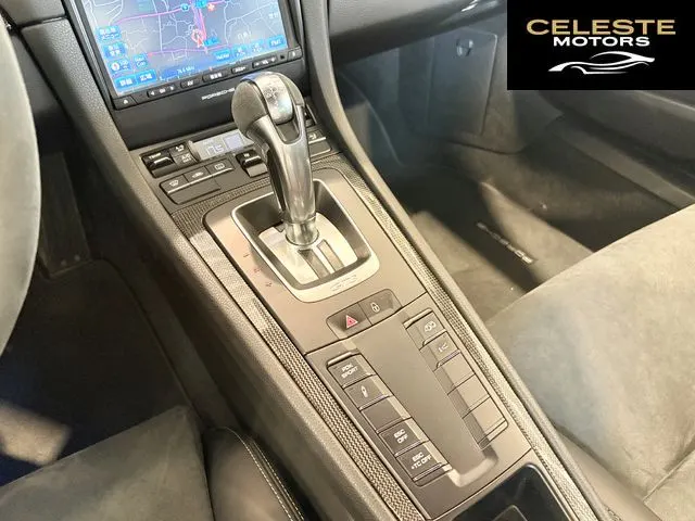 PORSCHE 911 2014 — photo 7 sur 8