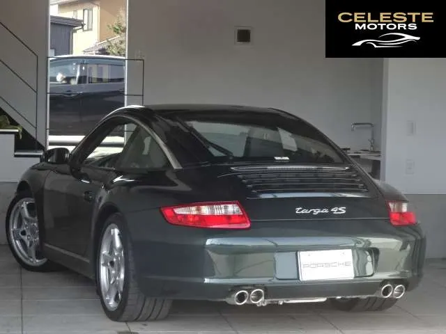 PORSCHE 911 2007 — photo 7 sur 8