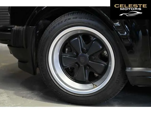 PORSCHE 911 1986 — photo 4 sur 8