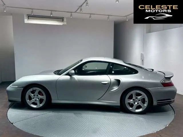 PORSCHE 911 2001 — photo 6 sur 8