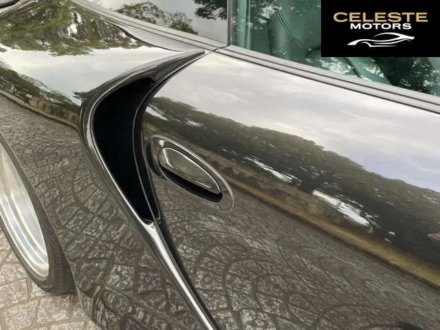 PORSCHE 911 2000 — photo 8 sur 8