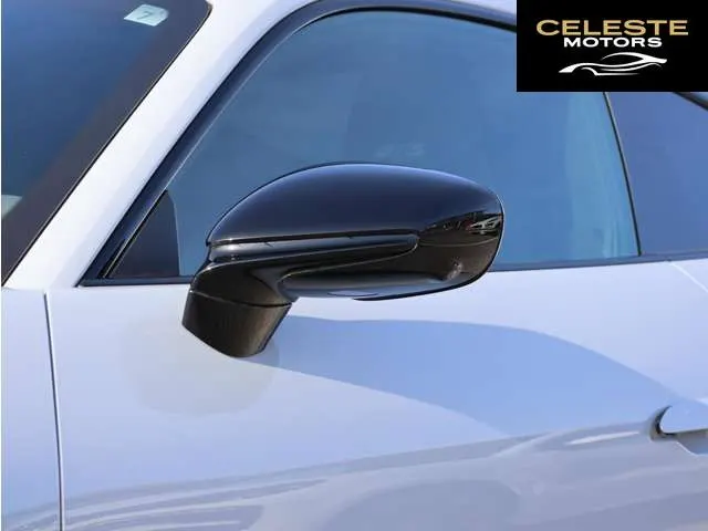 PORSCHE 911 2023 — photo 6 sur 8