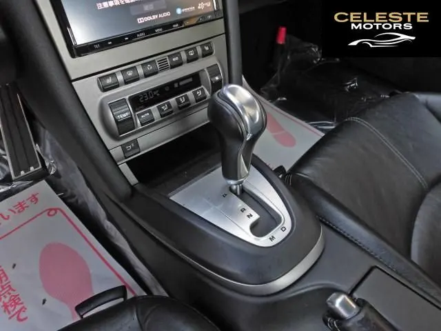 PORSCHE 911 2005 — photo 7 sur 8