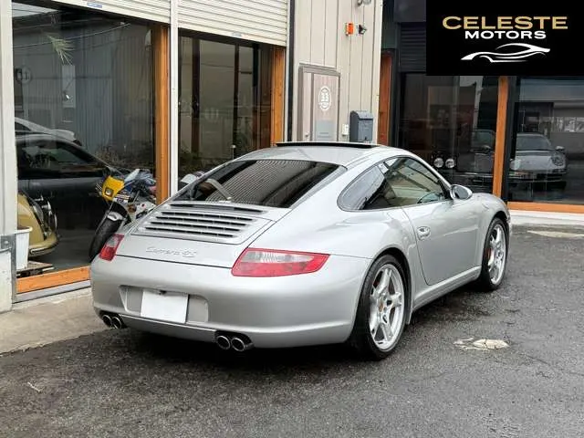 PORSCHE 911 2007 — photo 2 sur 8