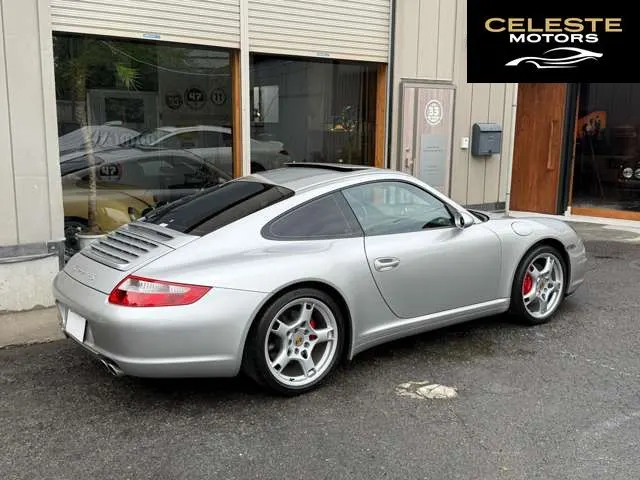 PORSCHE 911 2007 — photo 4 sur 8