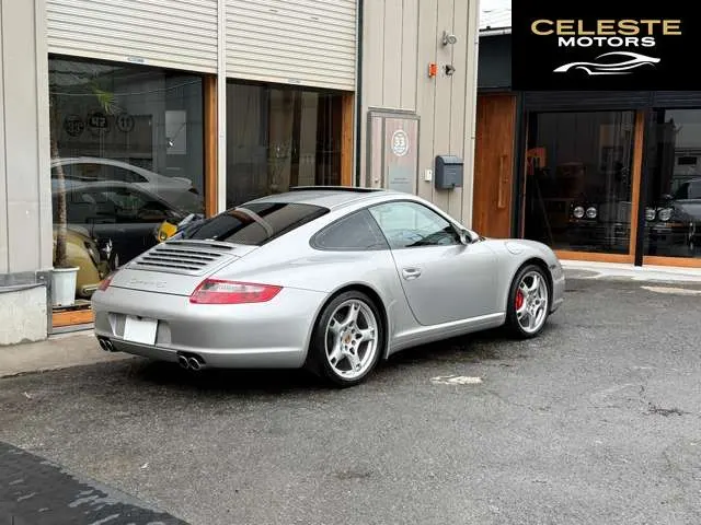 PORSCHE 911 2007 — photo 5 sur 8