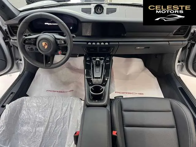 PORSCHE 911 2026 — photo 5 sur 8