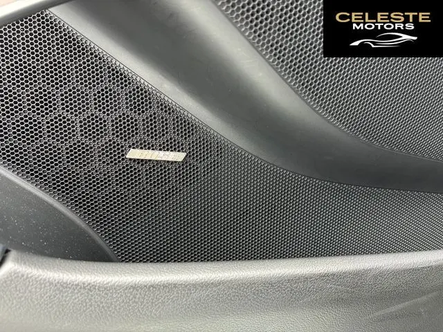 PORSCHE 911 2014 — photo 8 sur 8