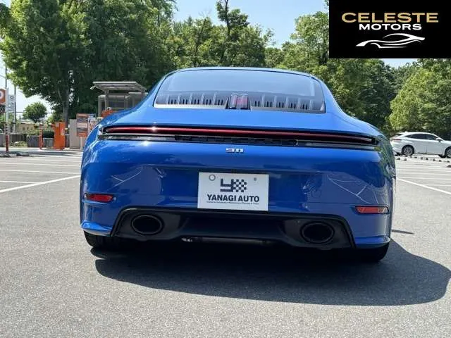 PORSCHE 911 2025 — photo 2 sur 8
