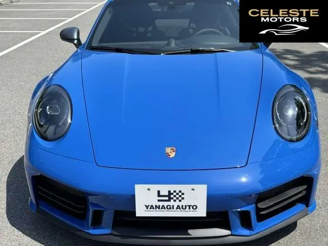 PORSCHE 911 2025 — photo 6 sur 8