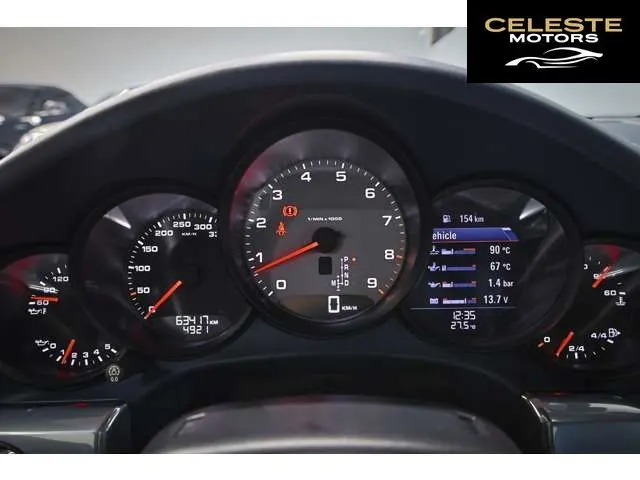 PORSCHE 911 2013 — photo 5 sur 8