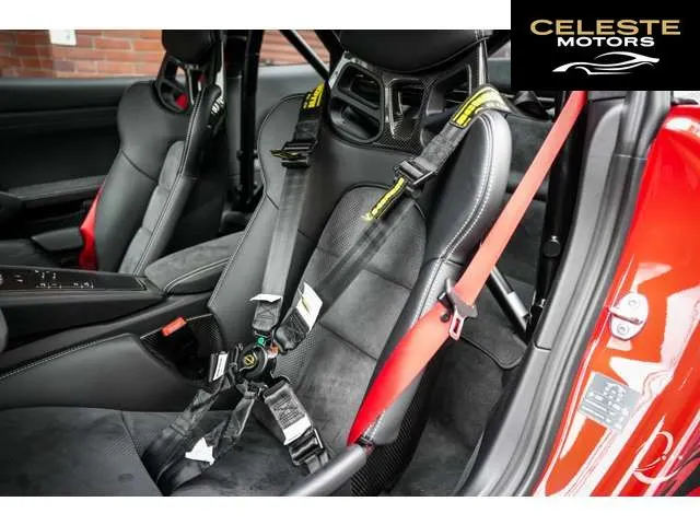PORSCHE 911 2019 — photo 6 sur 8