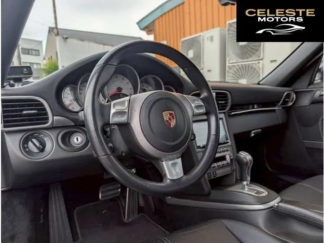 PORSCHE 911 2005 — photo 3 sur 8