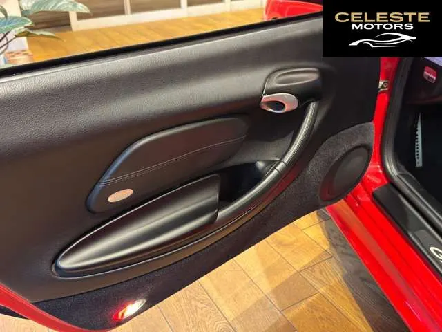 PORSCHE 911 2003 — photo 7 sur 8