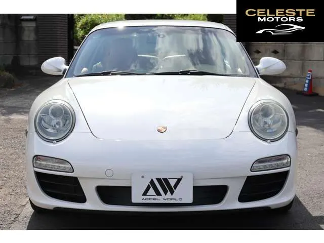 PORSCHE 911 2010 — photo 4 sur 8
