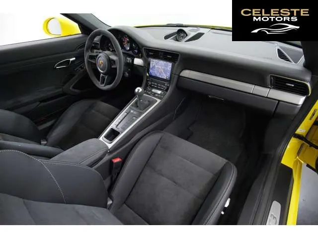 PORSCHE 911 2019 — photo 4 sur 8