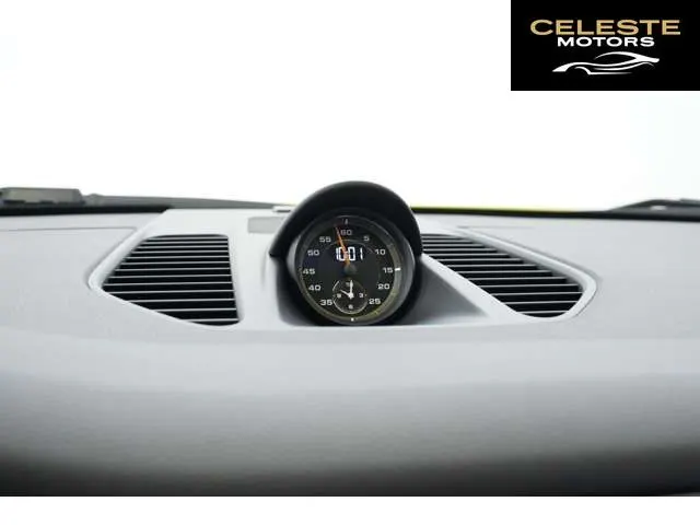 PORSCHE 911 2019 — photo 8 sur 8