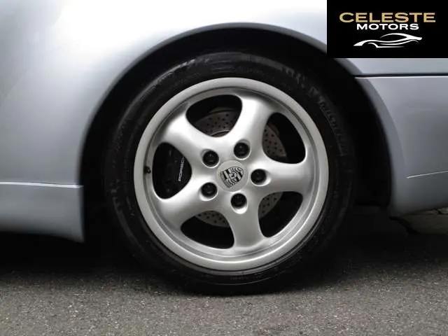 PORSCHE 911 1996 — photo 5 sur 8
