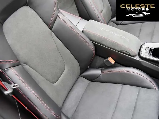PORSCHE 911 Cabriolet 2024 — photo 7 sur 8