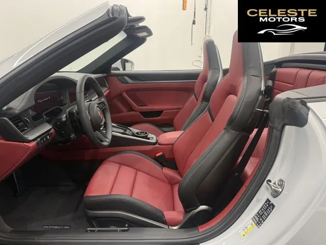 PORSCHE 911 Cabriolet 2026 — photo 5 sur 8