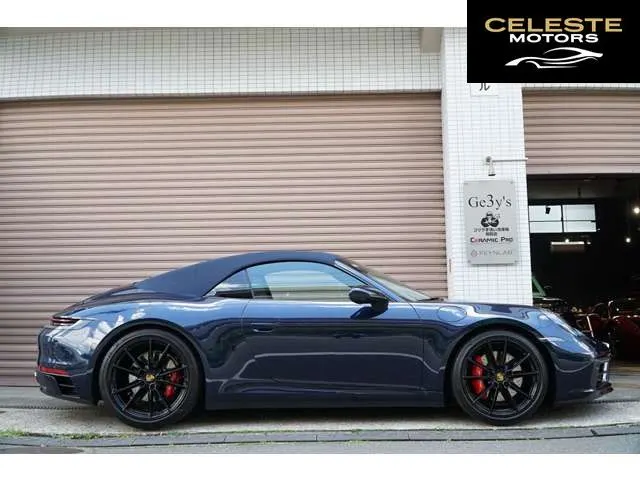 PORSCHE 911 Cabriolet 2021 — photo 7 sur 8