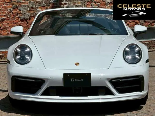 PORSCHE 911 Cabriolet 2022 — photo 8 sur 8